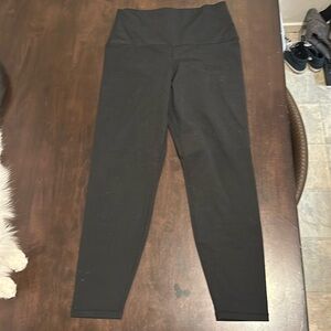 Glyder women’s workout leggings size med